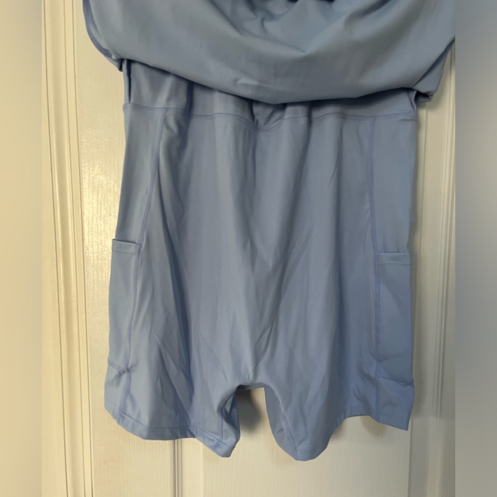 Active dress NWOT - Picture 4 of 8